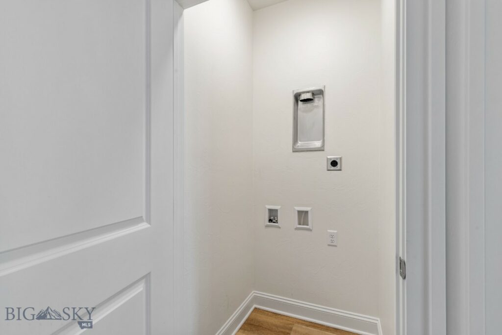 5442 Annie St, Bozeman MT 59718