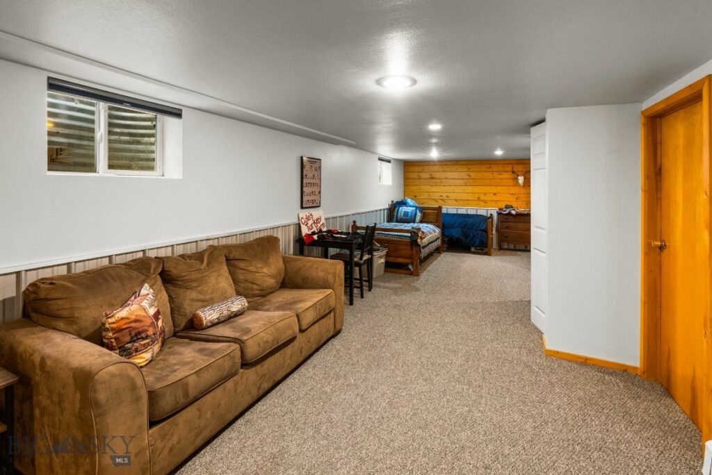 545 Yonder Road, Bozeman MT 59715