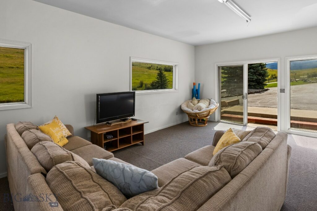 545 Yonder Road, Bozeman MT 59715