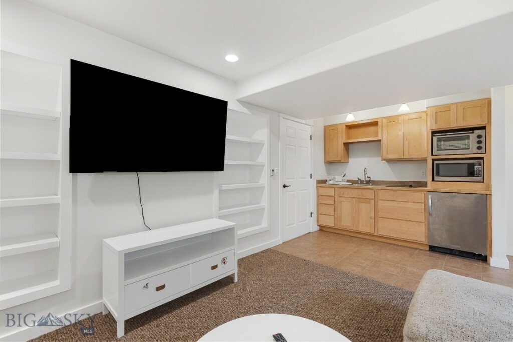 55 W Clara Court, Bozeman MT 59718