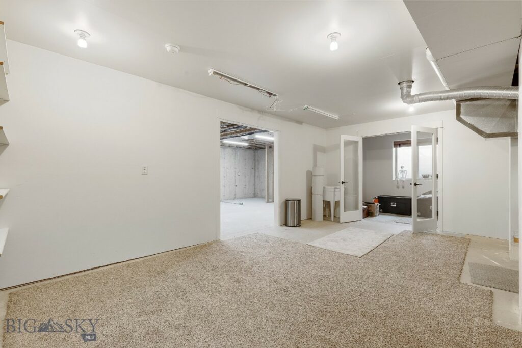 55 W Clara Court, Bozeman MT 59718