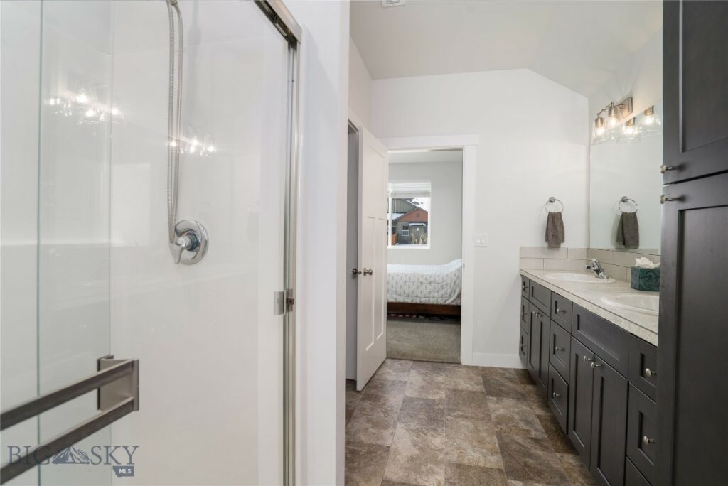 5529 Redhaven Street, Bozeman MT 59718