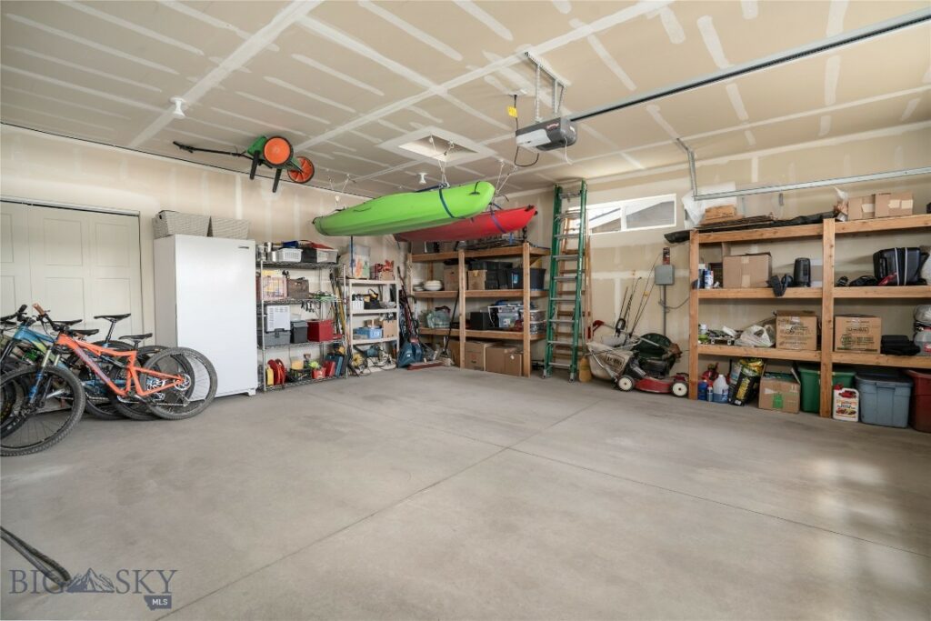 5529 Redhaven Street, Bozeman MT 59718