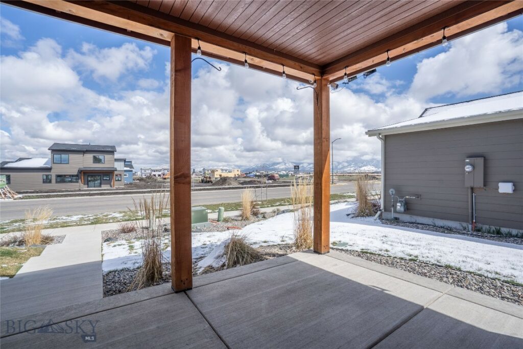 5529 Redhaven Street, Bozeman MT 59718