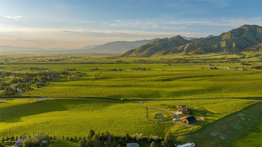 555 Glory Lane, Bozeman MT 59715