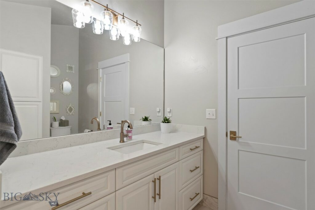 5667 Staffanson Road, Bozeman MT 59718