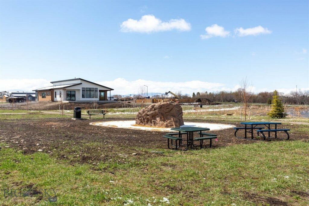 5699 Flycatcher Drive, Bozeman MT 59718