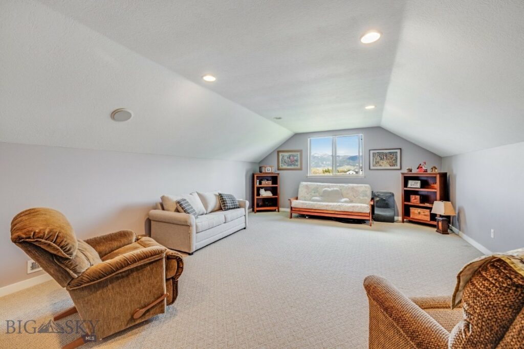 57 Laden Lane, Bozeman MT 59718