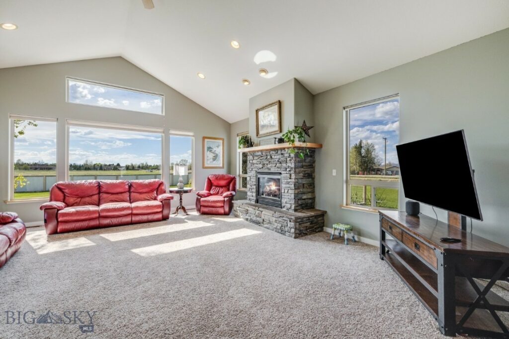 57 Laden Lane, Bozeman MT 59718