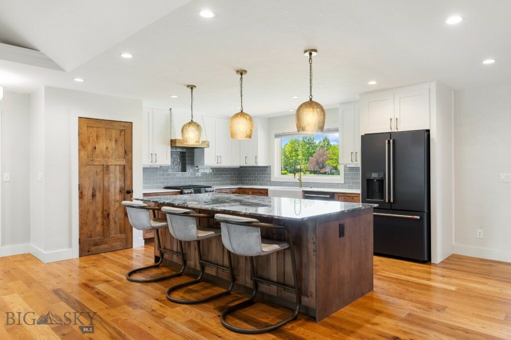 588 Candlelight, Bozeman MT 59718