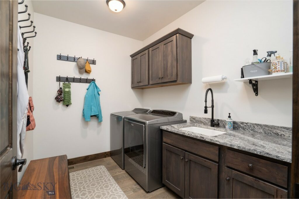 596 Arrow Trail, Bozeman MT 59718