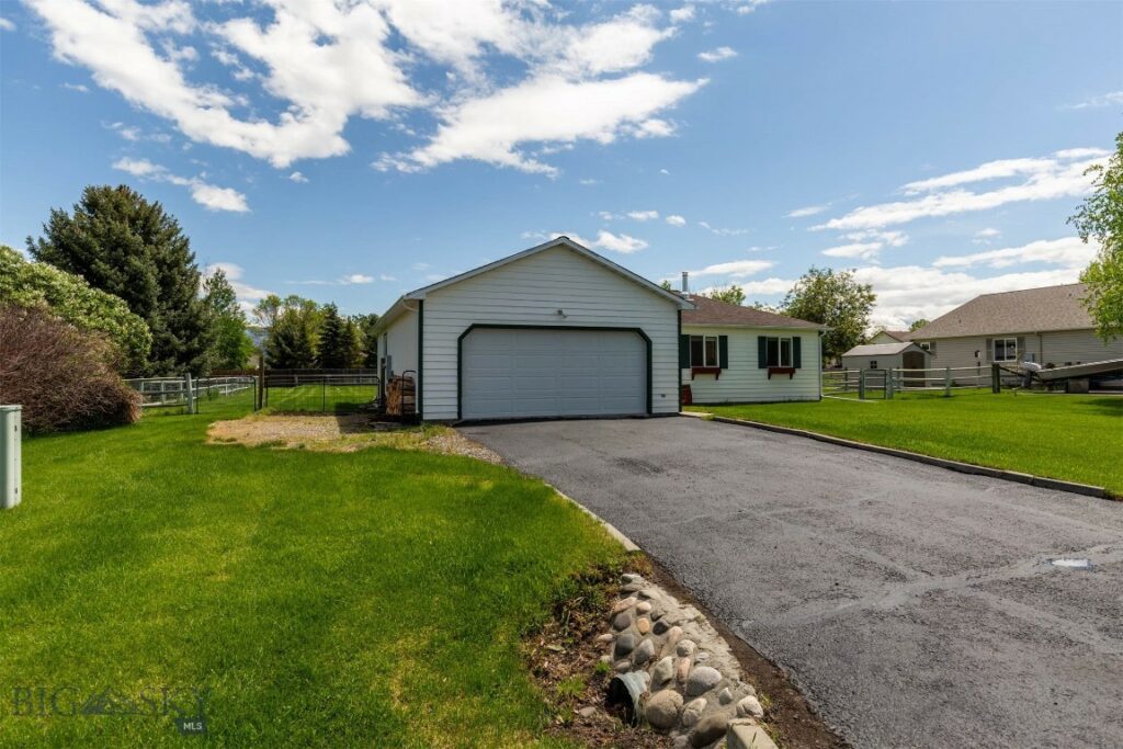 60 Buckhorn Trail, Bozeman MT 59718