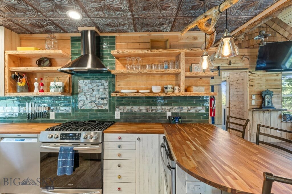 601 Forest Hills Road, Bozeman MT 59715