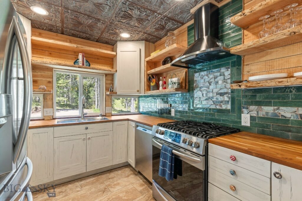 601 Forest Hills Road, Bozeman MT 59715