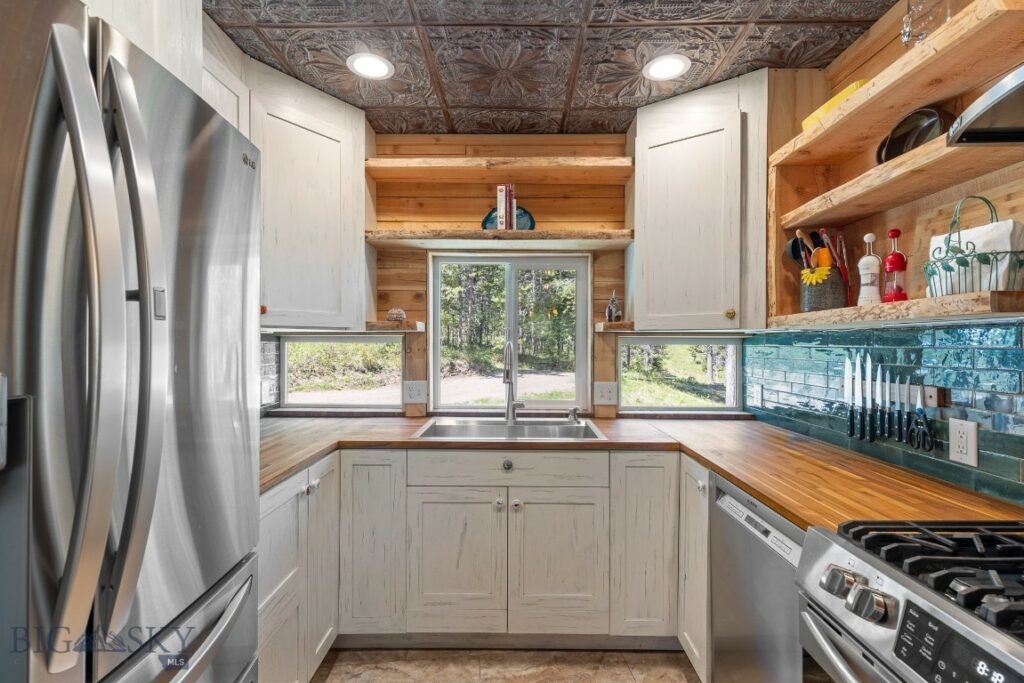 601 Forest Hills Road, Bozeman MT 59715
