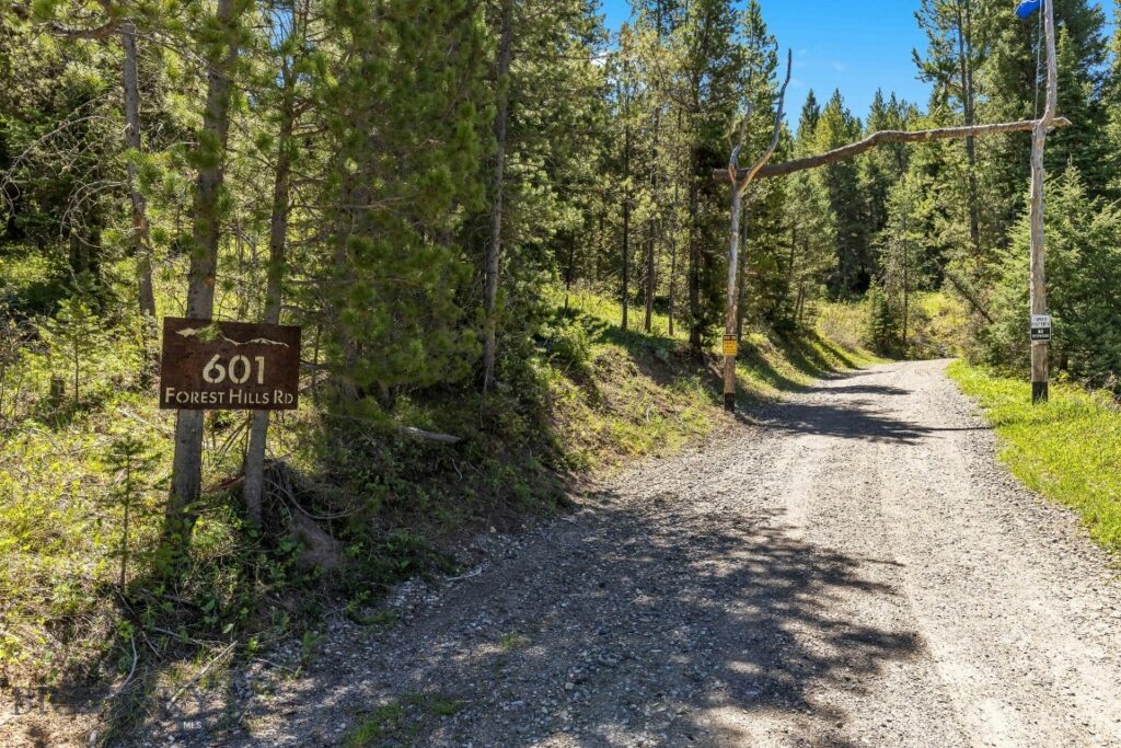 601 Forest Hills Road, Bozeman MT 59715
