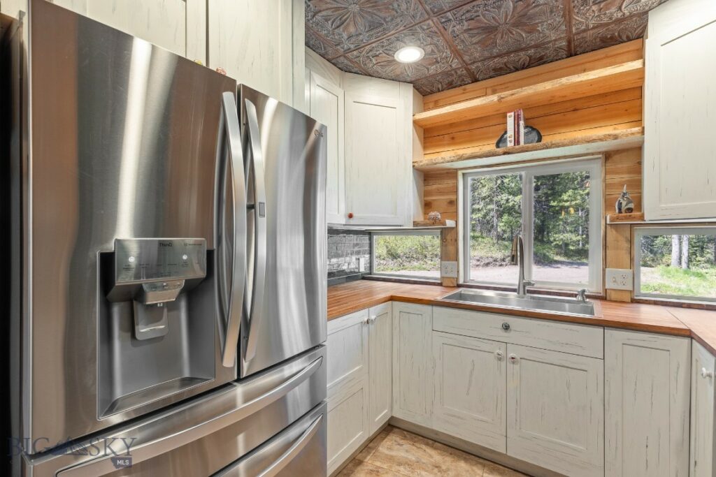 601 Forest Hills Road, Bozeman MT 59715
