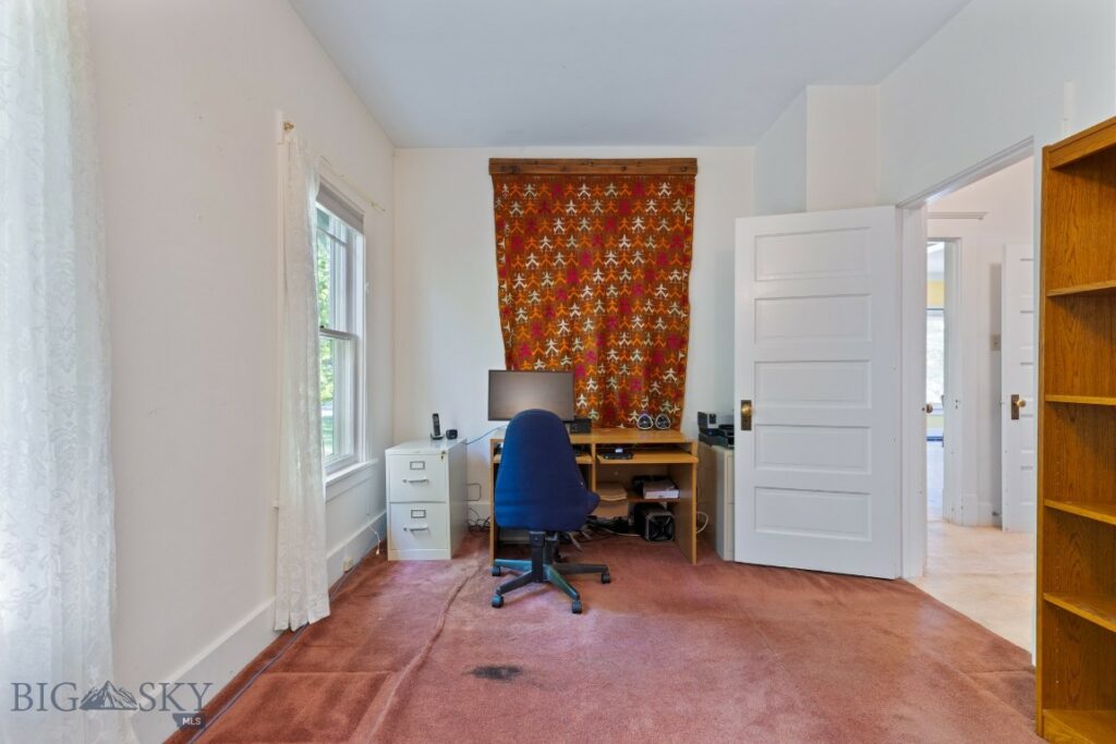 602 S 6th Avenue, Bozeman MT 59715