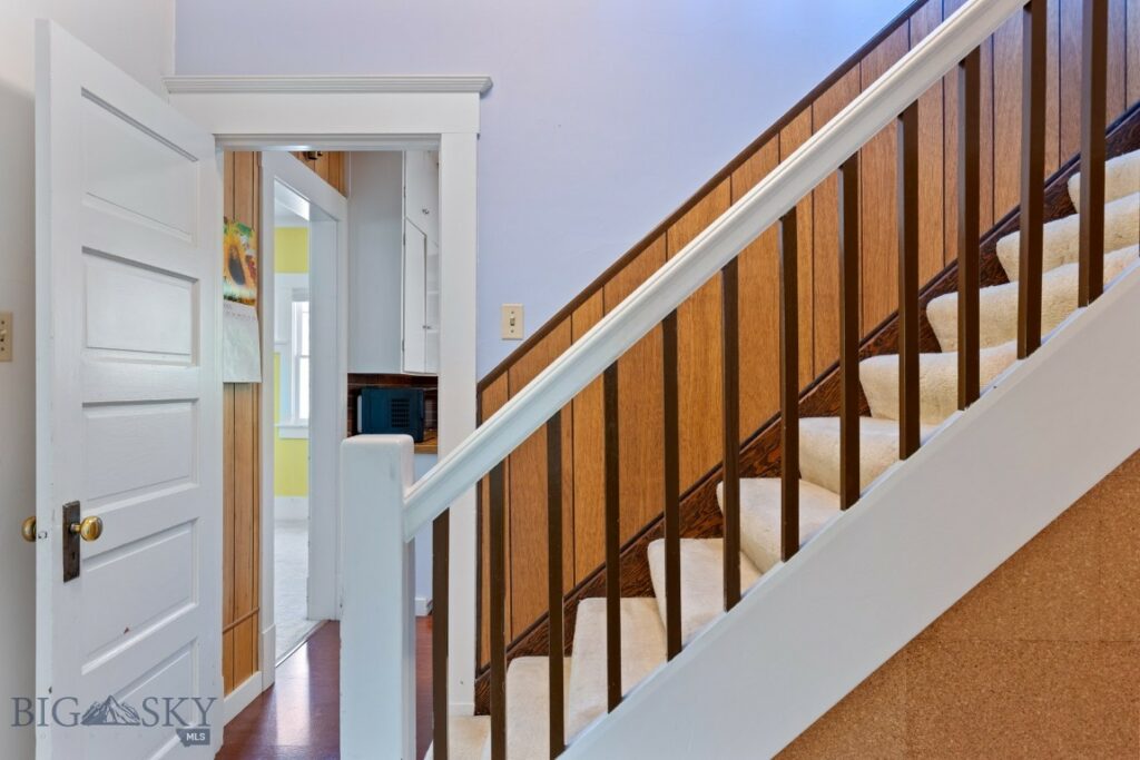 602 S 6th Avenue, Bozeman MT 59715