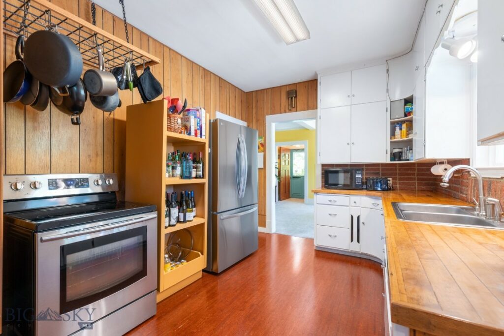 602 S 6th Avenue, Bozeman MT 59715