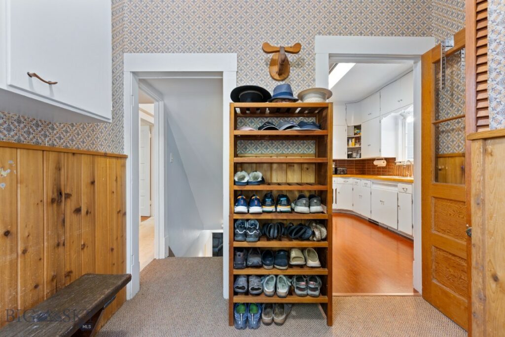 602 S 6th Avenue, Bozeman MT 59715