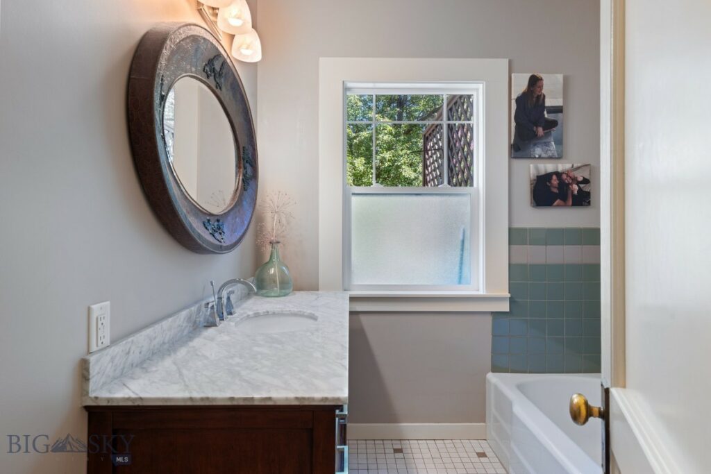 602 S 6th Avenue, Bozeman MT 59715