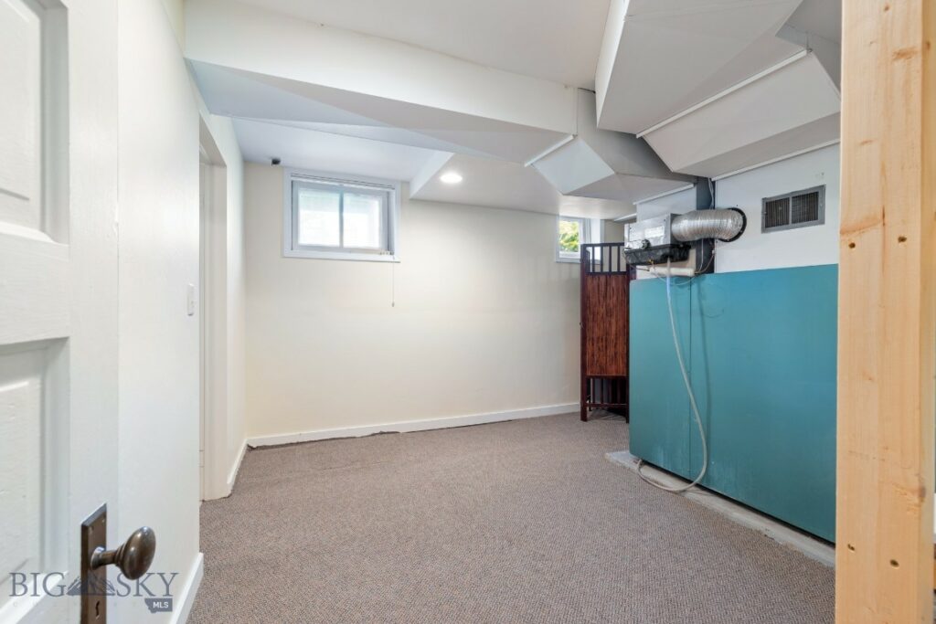 602 S 6th Avenue, Bozeman MT 59715