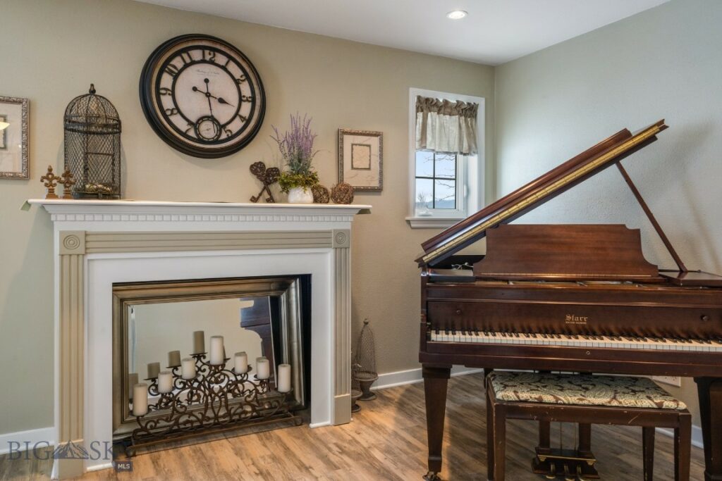 605 E Cameron Bridge, Bozeman MT 59718