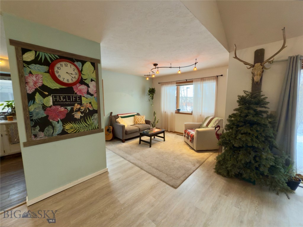 607 S 15th Avenue, Bozeman MT 59715