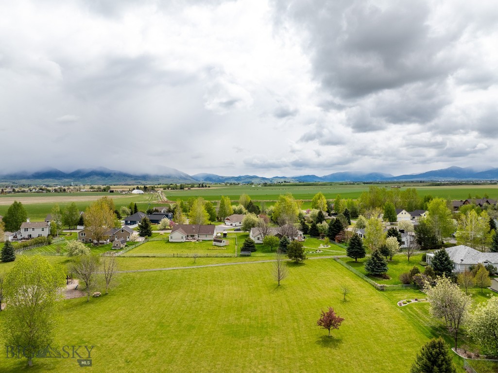 612 Candlelight Drive, Bozeman MT 59718