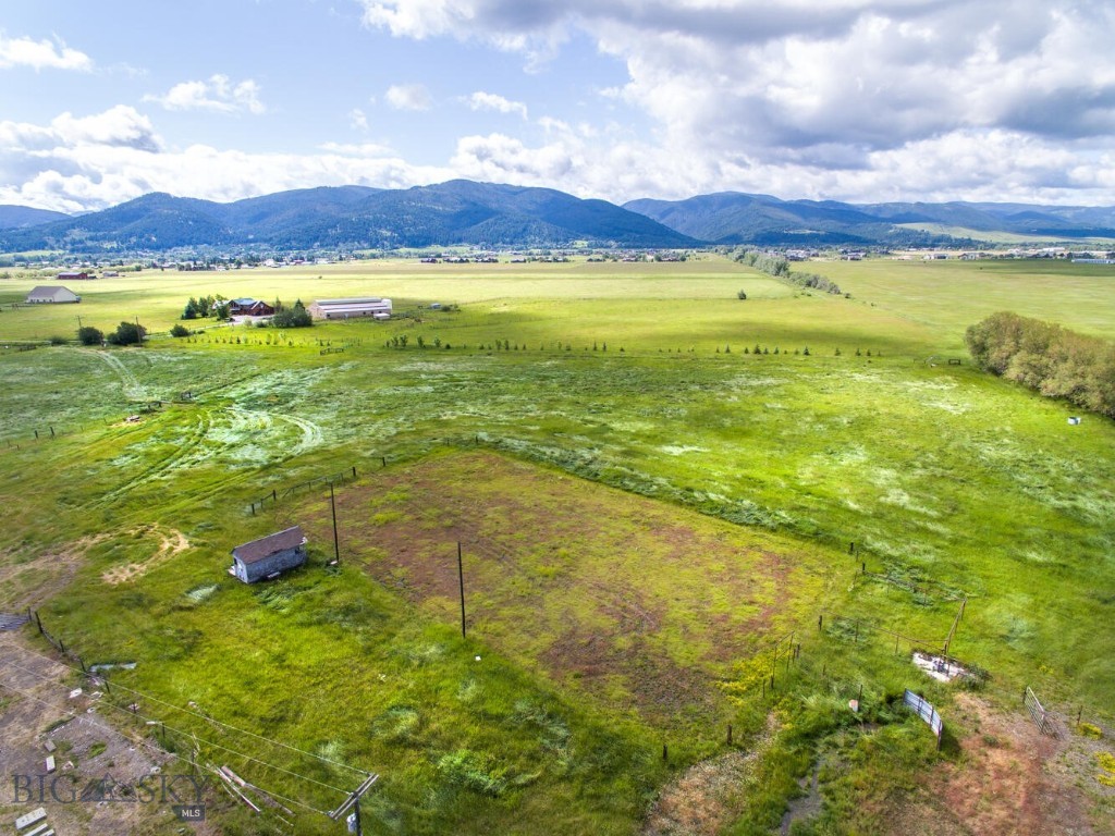 6133 Bigelow, Bozeman MT 59718