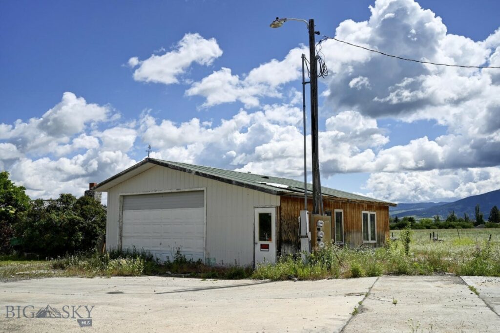 6133 Bigelow, Bozeman MT 59718