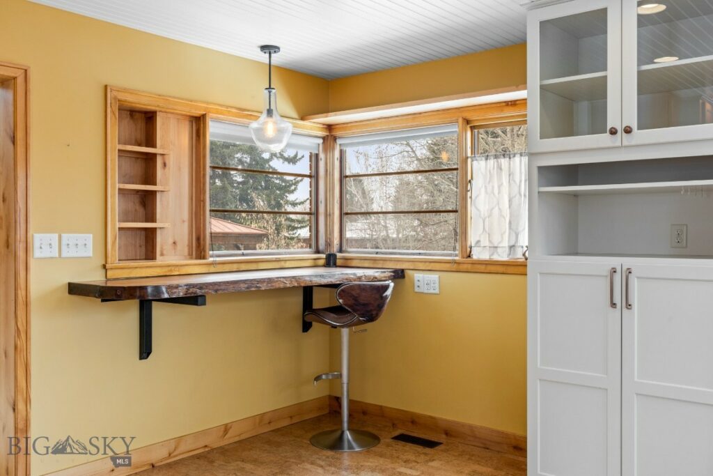 615 N 17th Avenue, Bozeman MT 59715