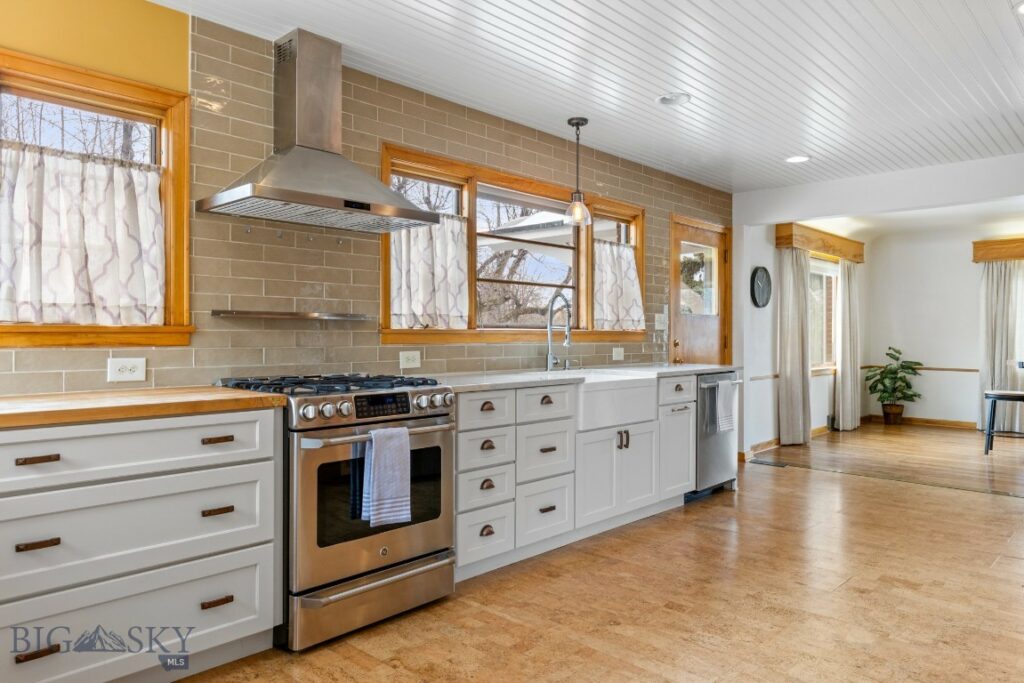 615 N 17th Avenue, Bozeman MT 59715