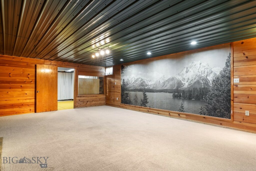 615 N 17th Avenue, Bozeman MT 59715