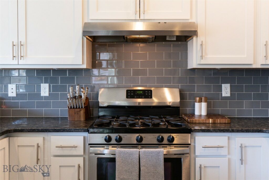 616 Talon Way, Bozeman MT 59718