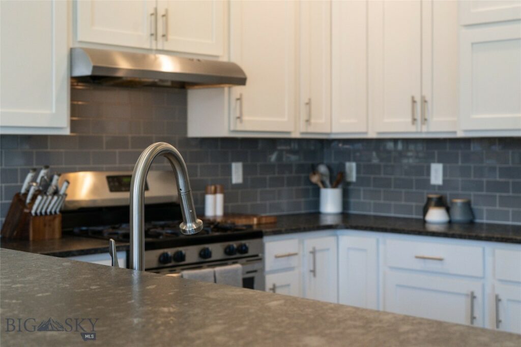 616 Talon Way, Bozeman MT 59718
