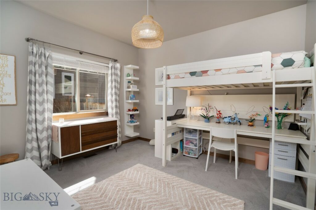 616 Talon Way, Bozeman MT 59718