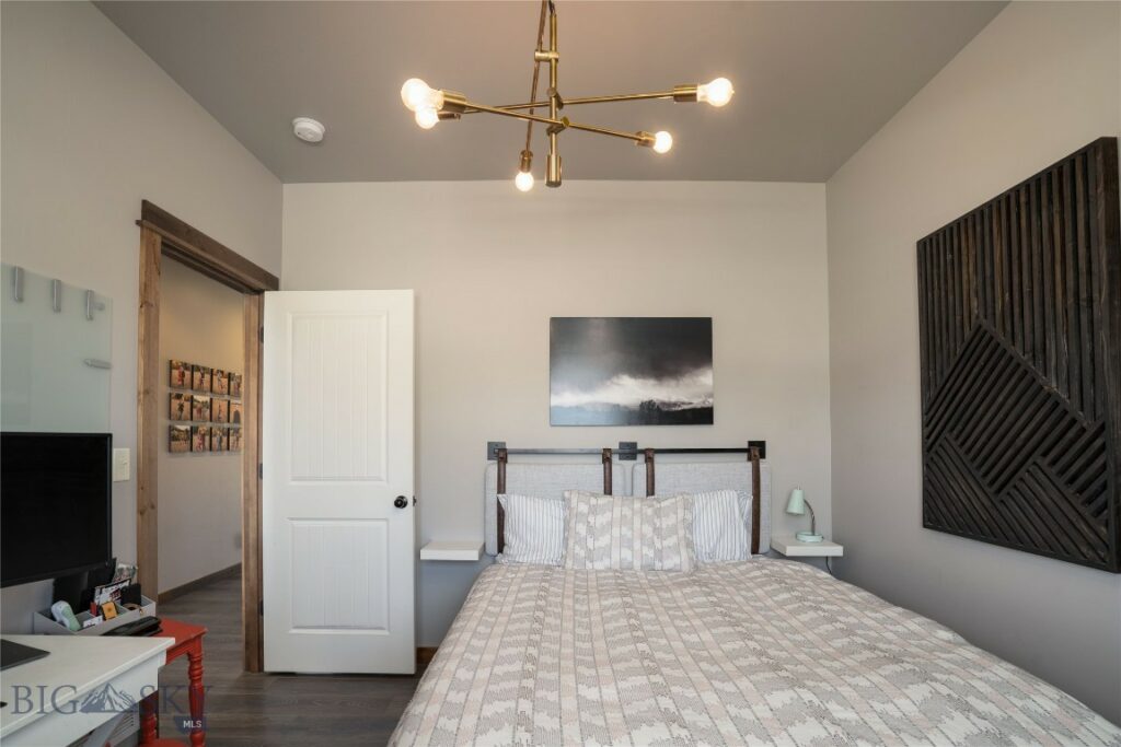 616 Talon Way, Bozeman MT 59718