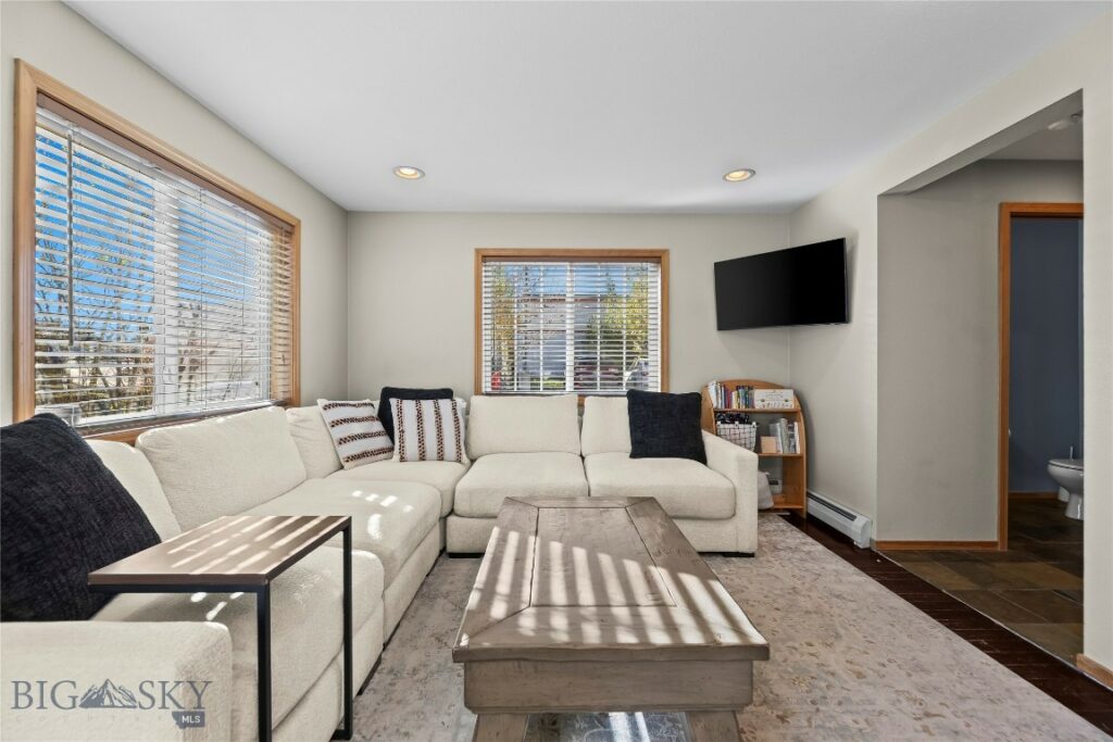 617 N 5th Avenue, Bozeman MT 59715