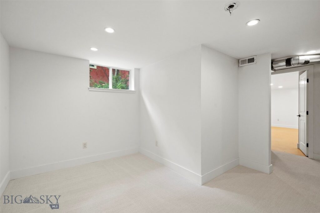 618 S 7th Avenue, Bozeman MT 59715