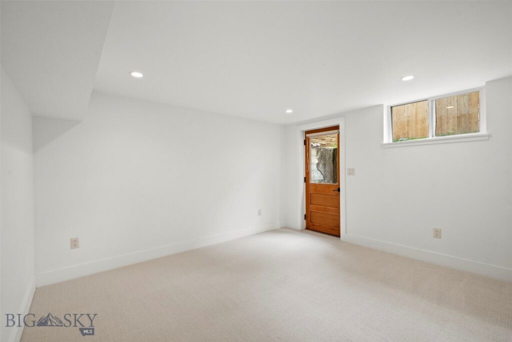 618 S 7th Avenue, Bozeman MT 59715