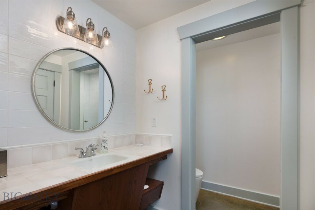 618 Autumn Ridge Road, Bozeman MT 59715