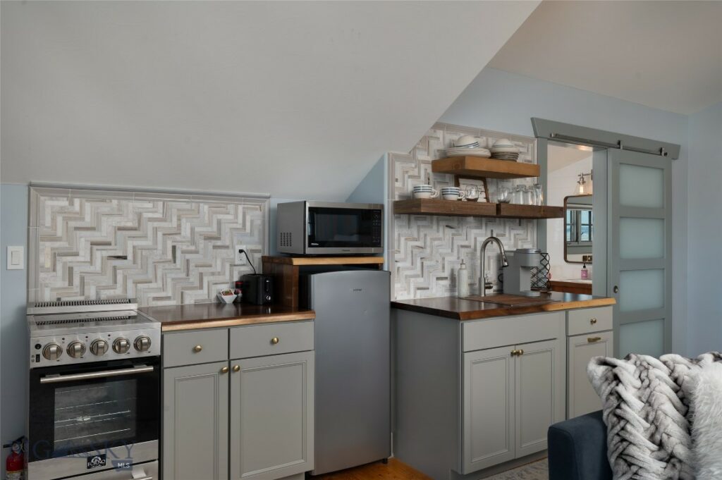 618 Autumn Ridge Road, Bozeman MT 59715