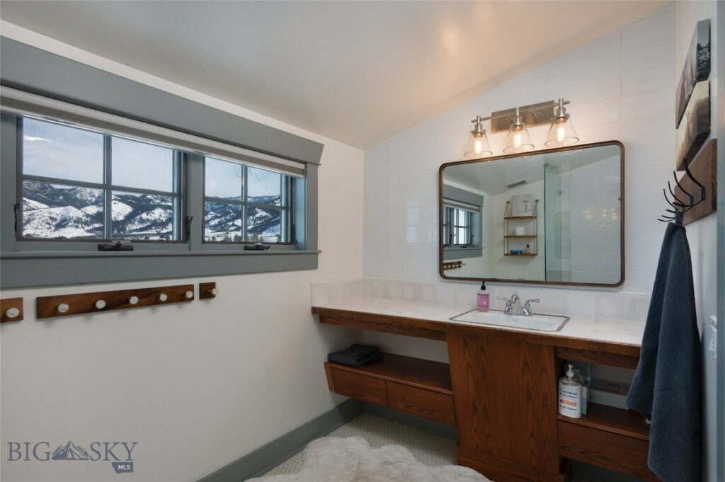 618 Autumn Ridge Road, Bozeman MT 59715