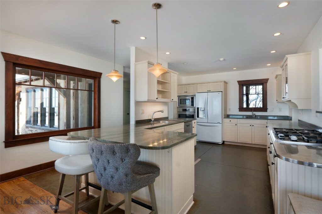 618 Autumn Ridge Road, Bozeman MT 59715