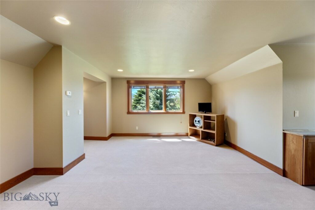 619 Terrance Loop, Bozeman MT 59718