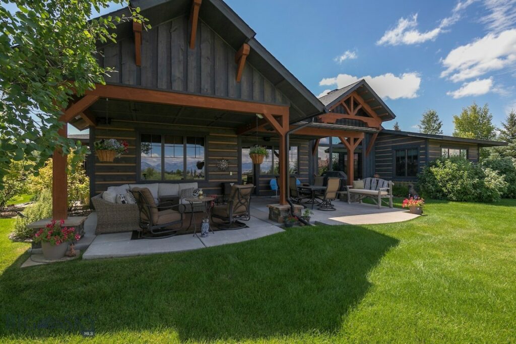 62 Brave Heart Loop, Bozeman MT 59718