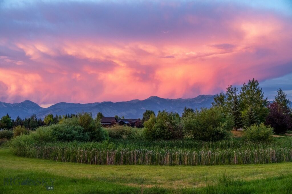 62 Brave Heart Loop, Bozeman MT 59718