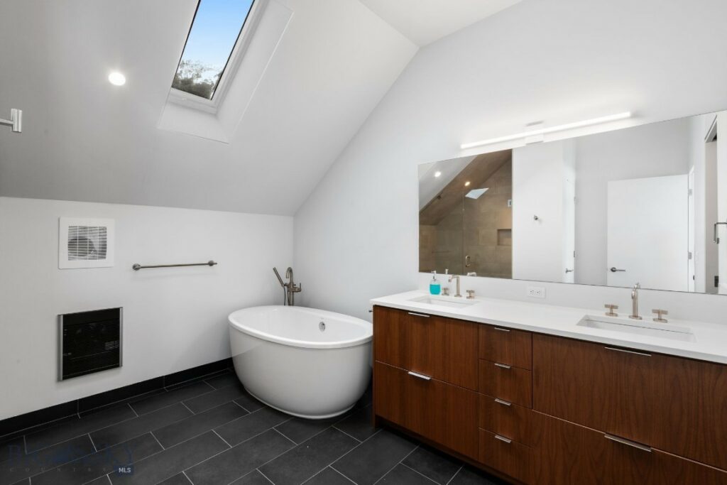 620 E Cottonwood, Bozeman MT 59715